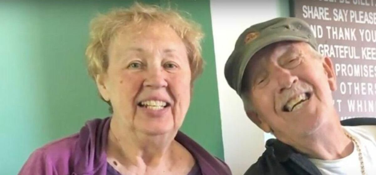 Szívszorító: 47 év házasság után, ugyanabban a percben hunyt el a házaspár két tagja